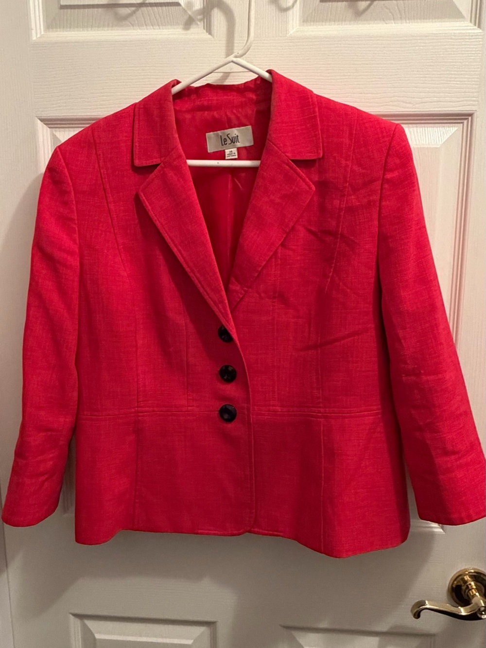 Le Suit Women's Red Tailored 2-piece suit